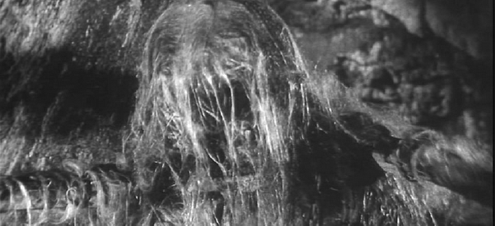 A Besta da Caverna Assombrada (1959) (1)