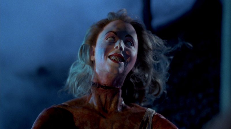 Uma Noite Alucinante 2 (Evil Dead 2 – Dead by Dawn) – 1987 – Muito